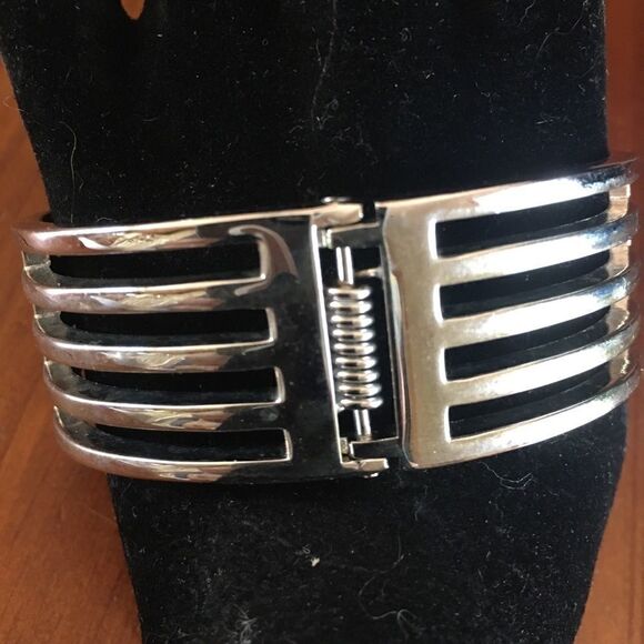 Bundle Sale 3 for $15 | Silver Tone Hinge Bracelet with Gold Tone Highlights / R - Picture 7 of 10